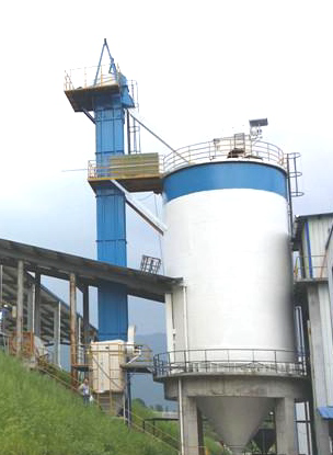 NSE高速板鏈提升機.png